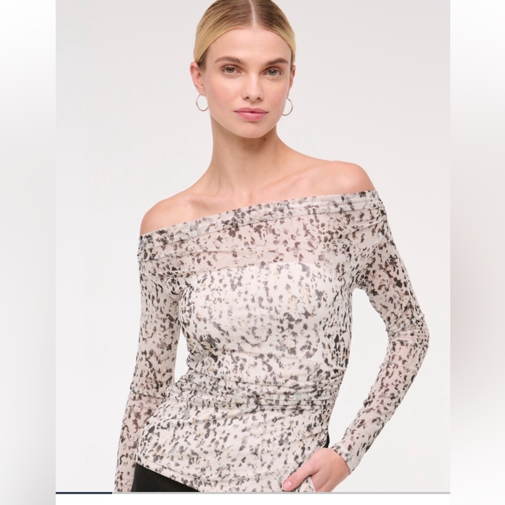 Abercrombie Off the Shoulder Mesh Top, Size M, NWT